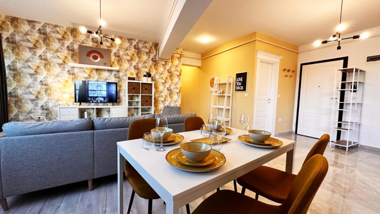 Cubrio Apartments Venetia Iasi Exterior photo
