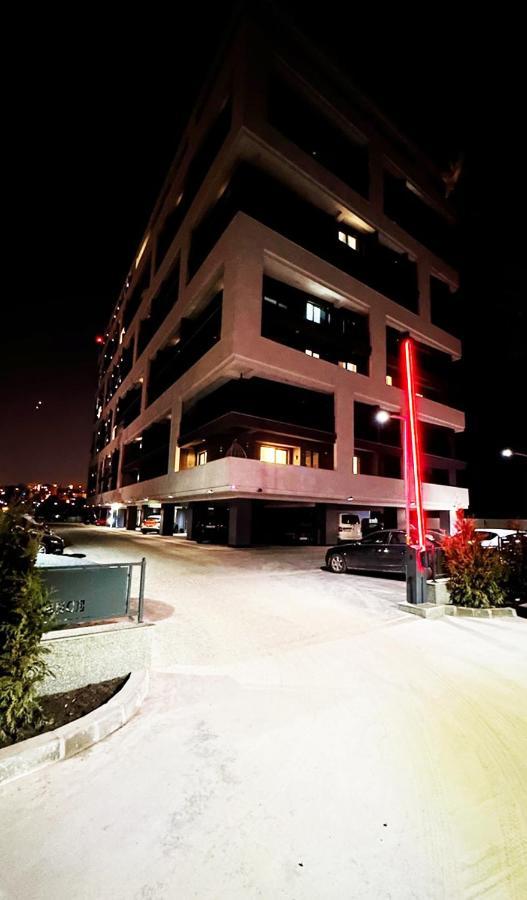 Cubrio Apartments Venetia Iasi Exterior photo
