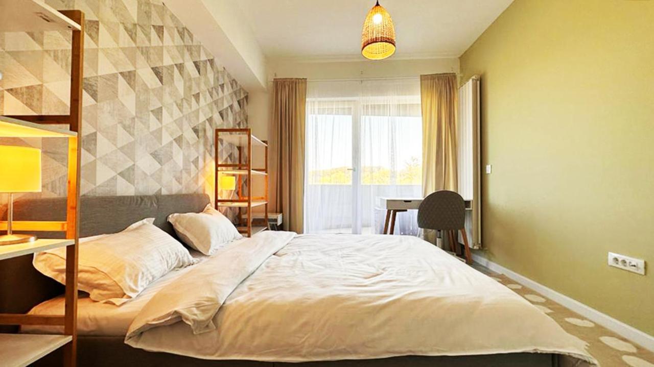 Cubrio Apartments Venetia Iasi Exterior photo